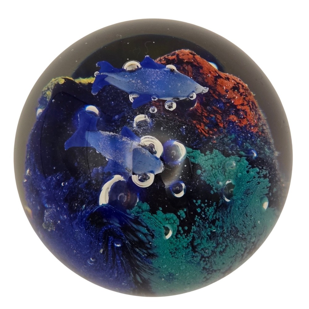 Art‎ Glass Dolphin Paperweight Underwater Ocean Scene Blue Dolphins Glass Sphere